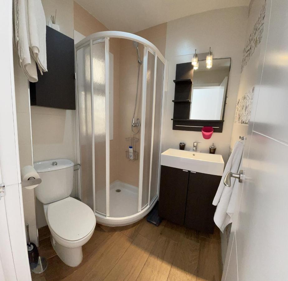 Triana Apartment ตอร์เรโมลิโนส ภายนอก รูปภาพ
