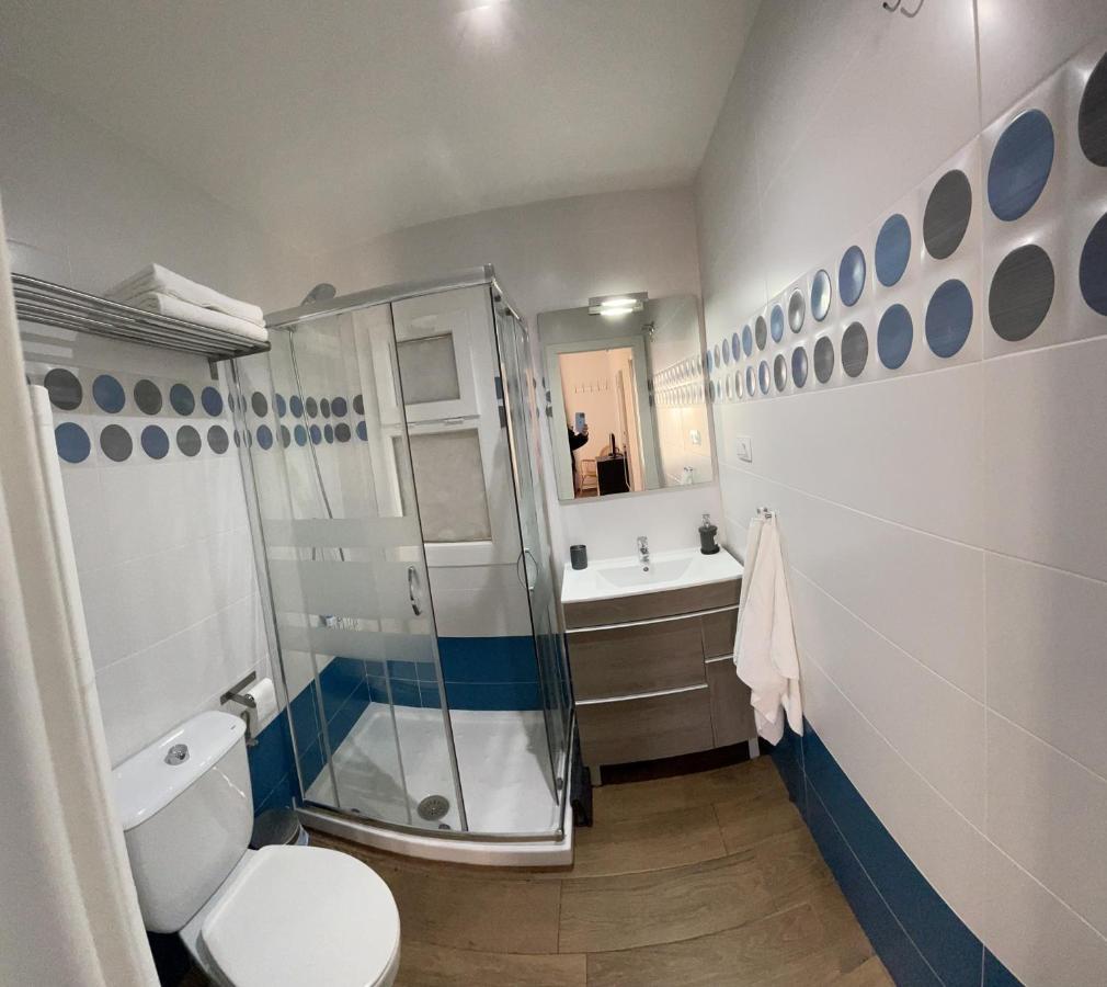 Triana Apartment ตอร์เรโมลิโนส ภายนอก รูปภาพ